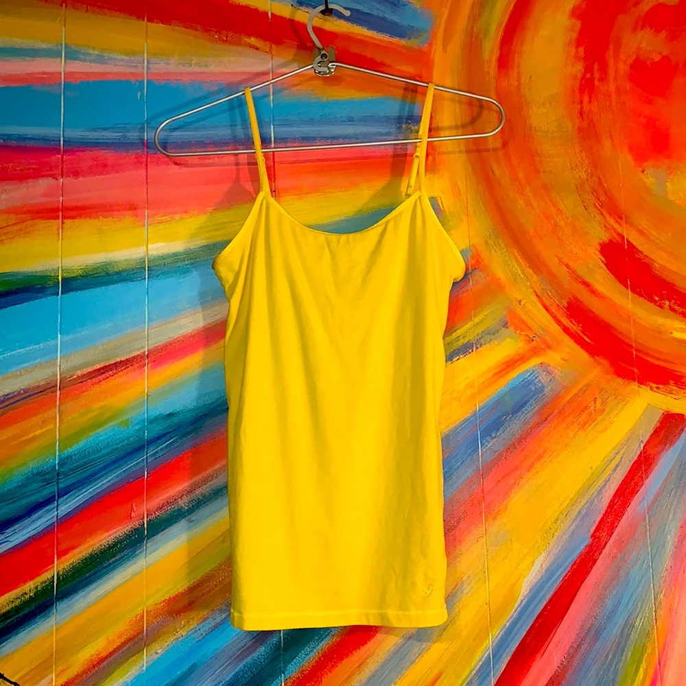 X-Small American Eagle tank with built in bra